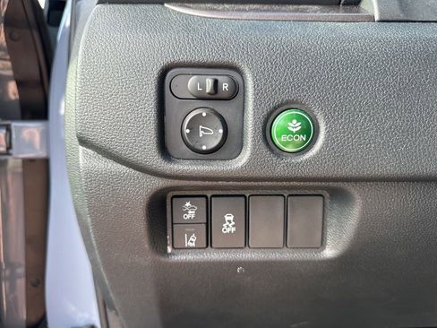 Used 2022 Honda Pilot Special Edition image 18