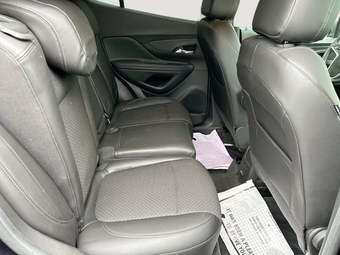 Used 2022 Buick Encore Preferred w/ Safety Package AWD/4WD image 23