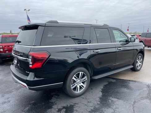 Used 2024 Ford Expedition Max Limited image 4