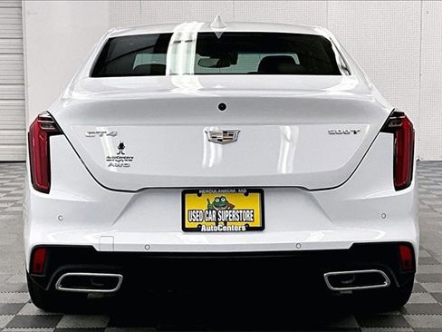 Used 2025 Cadillac CT4 Premium Luxury image 4