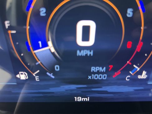 New 2026 Chevrolet Traverse RS image 11