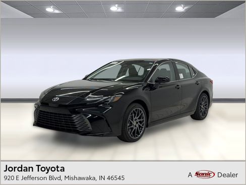 New 2026 Toyota Camry LE image 1