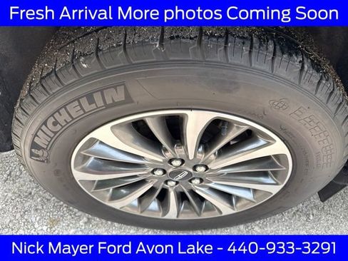 Used 2023 Lincoln Nautilus AWD w/ Premium Package image 12