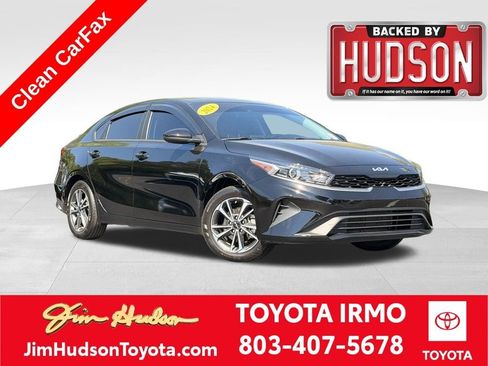 Used 2024 Kia Forte LXS FWD image 1