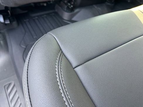 New 2025 GMC Sierra 2500 SLT w/ SLT Premium Package image 22