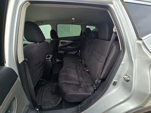 Used 2018 Nissan Murano SV image 17