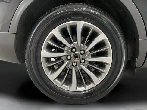Used 2019 Lincoln Nautilus Select FWD image 27