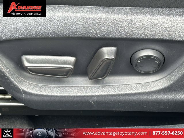 Used 2024 Toyota Camry XSE FWD image 21