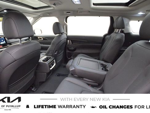 New 2026 Kia Carnival SX Prestige image 12