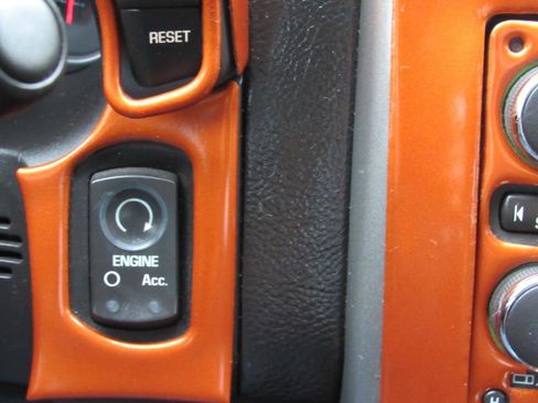 Used 2007 Chevrolet Corvette Coupe w/ Preferred Equipment Group image 35