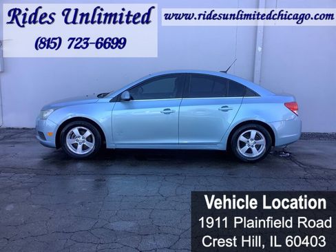 Used 2011 Chevrolet Cruze LT FWD image 3