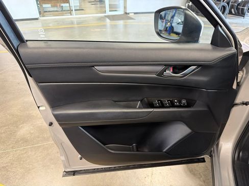 Used 2025 MAZDA CX-5 AWD 2.5 S w/ Preferred Package image 23