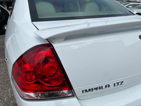 Used 2015 Chevrolet Impala LTZ image 13