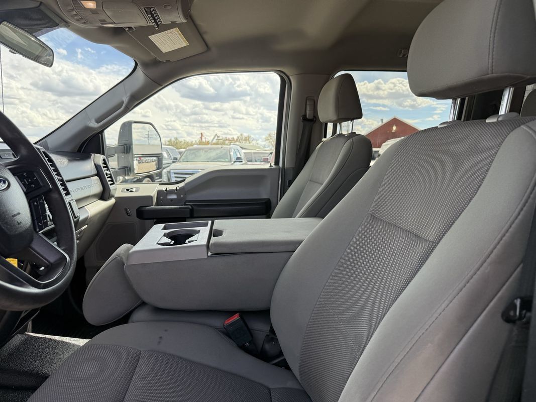 Used 2020 Ford F250 XL w/ STX Appearance Package AWD/4WD image 30