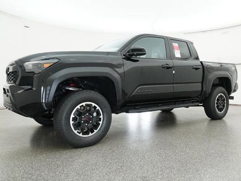 New 2025 Toyota Tacoma TRD Off-Road image 8