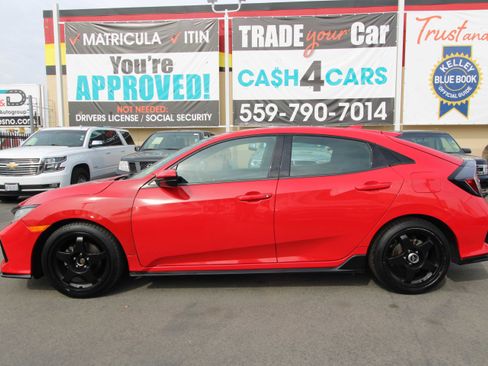 Used 2019 Honda Civic Sport image 11