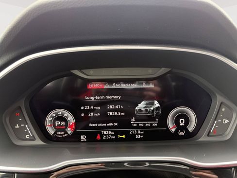 Certified 2025 Audi Q3 2.0T Premium Plus w/ Premium Plus Package AWD/4WD image 13