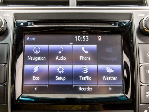 Used 2015 Toyota Camry SE FWD image 17