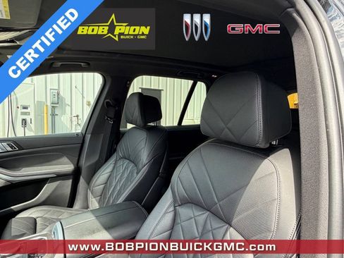 Used 2024 BMW X5 xDrive40i AWD/4WD image 5