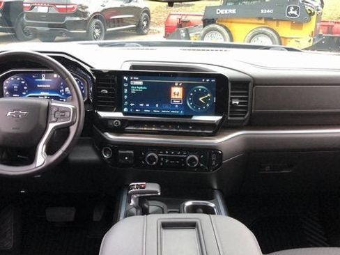 Used 2022 Chevrolet Silverado 1500 RST w/ Convenience Package II image 25