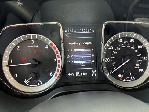 Used 2017 Nissan Titan Platinum Reserve image 12