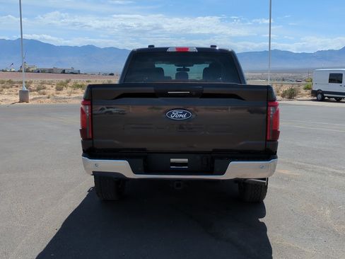 Used 2024 Ford F150 XLT w/ Mobile Office Package image 5