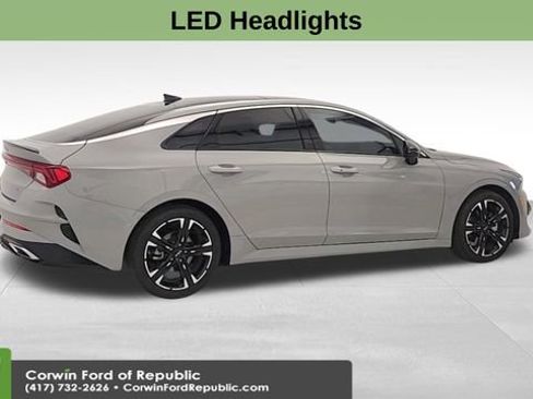 Used 2023 Kia K5 GT-Line image 9