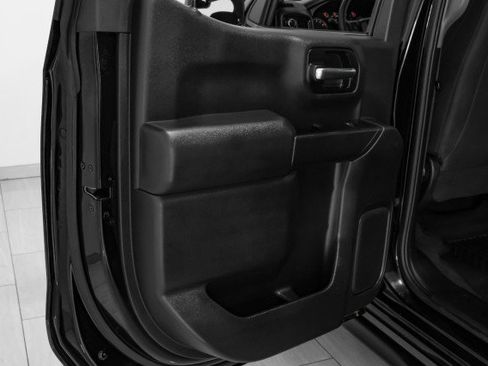 Used 2019 Chevrolet Silverado 1500 Custom w/ Custom Value Package image 41