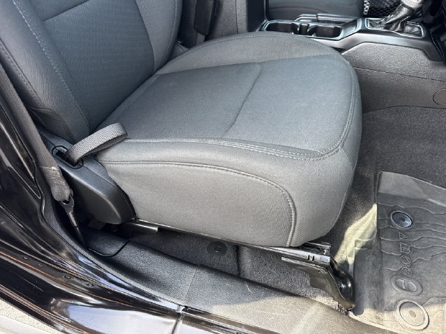 Used 2021 Jeep Gladiator Sport AWD/4WD image 24