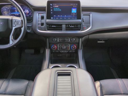 Used 2022 Chevrolet Suburban RST w/ Luxury Package image 19