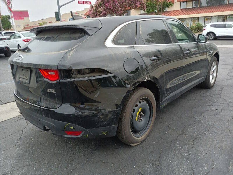 Used 2020 Jaguar F-PACE Premium AWD/4WD image 31
