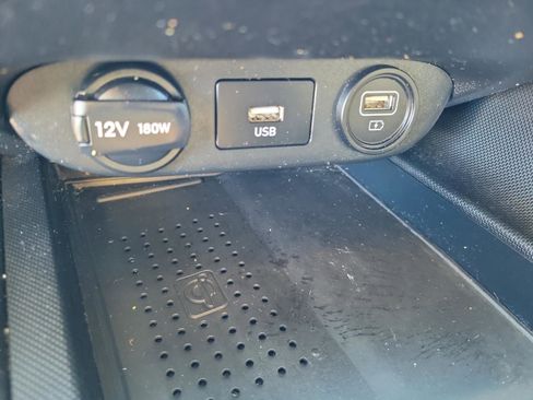 Used 2023 Hyundai Elantra SEL w/ Convenience Package image 23