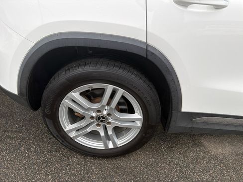 Used 2023 Mercedes-Benz GLA 250 4MATIC image 5