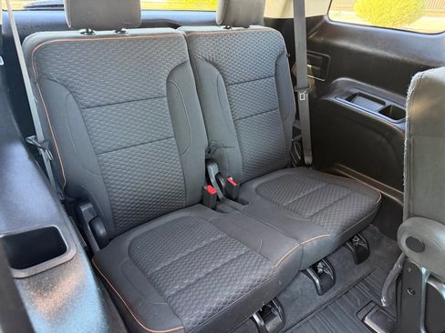 Used 2019 GMC Acadia SLE w/ Driver Alert Package I image 15