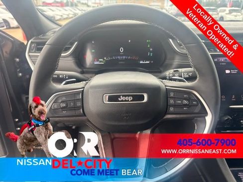 Used 2024 Jeep Grand Cherokee Limited 4xe AWD/4WD image 13