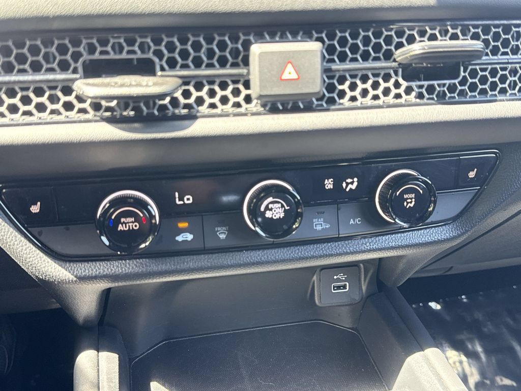 Certified 2024 Honda HR-V Sport image 16