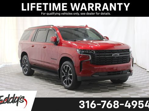 Used 2024 Chevrolet Suburban RST w/ Luxury Package AWD/4WD image 1