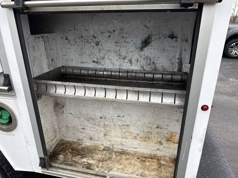 Used 2019 RAM 3500 Tradesman w/ Chrome Appearance Group image 28