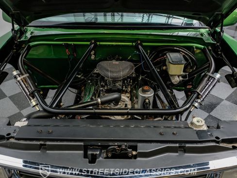 Used 1988 Chevrolet Silverado 1500 2WD Extended Cab image 3