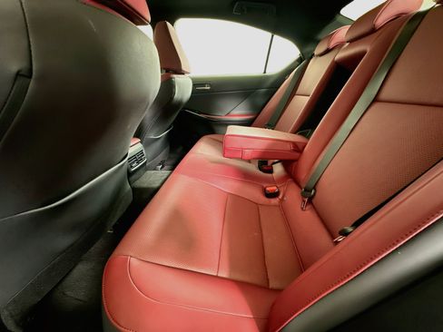 Used 2023 Lexus IS 300 w/ Comfort Package RWD image 27