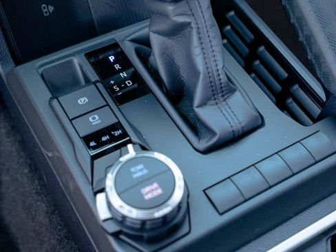 New 2026 Toyota 4Runner TRD Sport AWD/4WD image 25