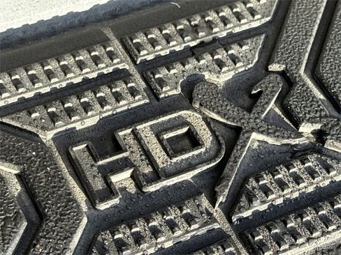 Used 2017 GMC Sierra 1500 SLE w/ Texas SLE Value Package image 10