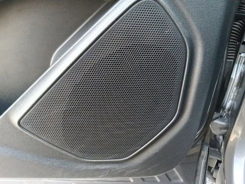 Used 2022 Ford Explorer Limited w/ Equipment Group 301A image 13