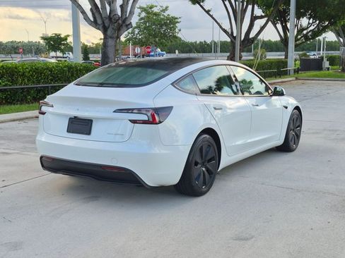 Used 2025 Tesla Model 3 Long Range AWD/4WD image 5