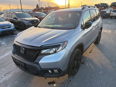 Used 2019 Honda Passport Sport image 6