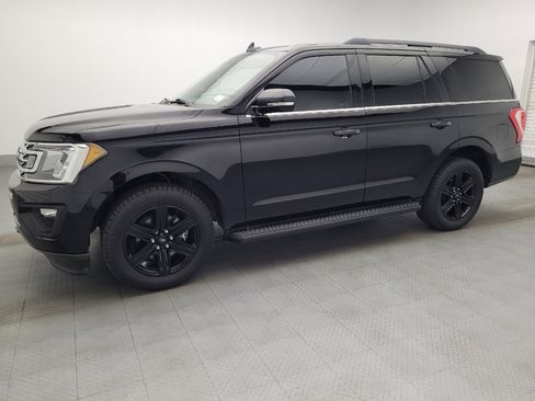 Used 2020 Ford Expedition XLT w/ Black Accent Package RWD image 2