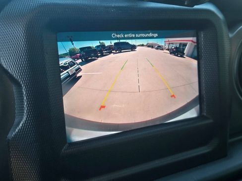 Used 2022 Jeep Wrangler Unlimited Sport AWD/4WD image 27