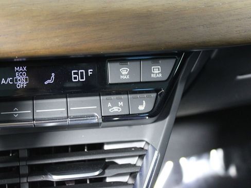 Used 2023 Audi e-tron GT Premium Plus image 22