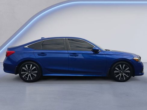 Used 2022 Honda Civic EX image 6