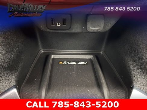 Certified 2023 Chevrolet Traverse LT image 14